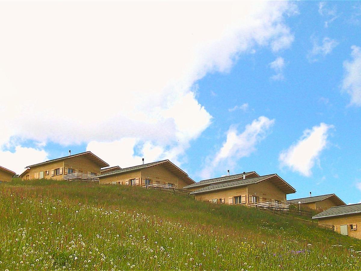 Holiday Home Komfort Aclas Maiensaess Resort-1 By Interhome Urmein Luaran gambar